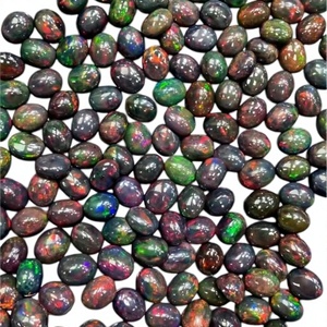 Cabochon en pierres précieuses en vrac OPALE ÉTHIOPIENNE NOIRE naturelle cristal poli de toutes tailles pour la fabrication de bijoux - Product Image 1