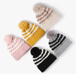 Nouveau Match rayé tricoté chapeau hommes velours laine casquette femmes chaud polaire doublure côtelé bonnets fausse fourrure hiver chapeaux <span class=keywords><strong>avec</strong></span> <span class=keywords><strong>pompon</strong></span> - Product Image 6