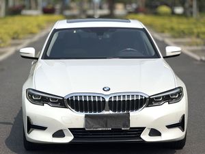 Autos Usados 2022 <span class=keywords><strong>BMW</strong></span> Serie 3 <span class=keywords><strong>320i</strong></span> Paquete Deportivo, Vehículos con Volante a la Izquierda para Adultos - Product Image 1