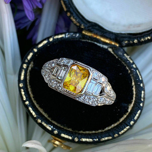 Anello Geometrico Stile Jazz per Donne, Gioiello da Dito alla Moda - Product Image 2