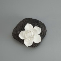 Diffuseur de fleurs en pierre de lave à marque privée |   Pierre parfumée aux huiles essentielles naturelles |   Diffuseur d'arômes passif pour la maison