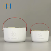 C & H Coffret cadeau de bougie d'aromathérapie de luxe en céramique blanche personnalisée de 150ml avec plateau