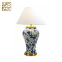 Lampe de table électrique en céramique européenne de luxe moderne avec abat-jour en forme de tambour pour la lecture dans la chambre