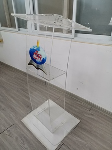 Mesa de atril inteligente con estante, púlpitos de iglesia y atriles a la venta - Product Image 5