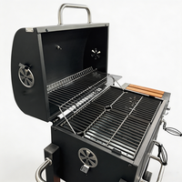 Barbecue à charbon de bois Royal Gourmet en acier inoxydable avec fumoir sur chariot, hauteur réglable, design moderne pour fêtes, grillades en extérieur, noir