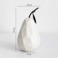 Ornements minimalistes géométriques de fruits en porcelaine blanche, décoration nordique en forme de pomme et de poire