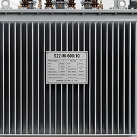 Transformateur de distribution triphasé immergé dans l'huile S22 M, entièrement scellé, cuve corruguée, 10 kV 0,4 kV Dyn11 pour la distribution d'énergie