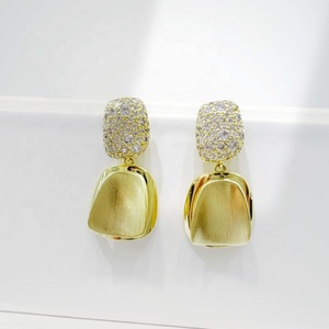 wholesale plata 925 sterling silver Classic Gold Plated earring Everyday Wear bridal Geometric minimalist zirconia stud earrings - Product Image 2