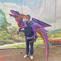 Marionnette de dragon réaliste en gros, marionnette animatronique de bébé dinosaure à vendre