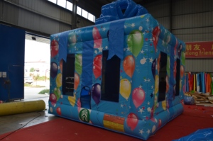 Le nouveau <span class=keywords><strong>château</strong></span> gonflable miniature en PVC sur le thème des ballons est un choix léger et pratique pour <span class=keywords><strong>les</strong></span> locations de fêtes. - Product Image 2