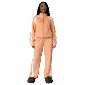 Chándal Ligero Unisex Color Durazno Sólido con Bloques de Color, Estilo Deportivo con Capucha y Manga Larga, con Bolsillos Laterales - Product Image 4
