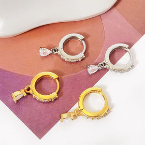 Pendientes colgantes personalizados Huggies diseño <span class=keywords><strong>de</strong></span> marca pendiente <span class=keywords><strong>de</strong></span> gota <span class=keywords><strong>de</strong></span> agua chapado en oro <span class=keywords><strong>de</strong></span> 18K para mujer - Product Image 6