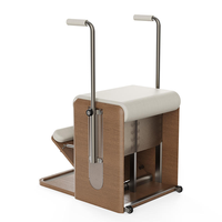 Chaise de Pilates en chêne rouge massif avec poignées ergonomiques, siège rembourré, tension de ressort réglable, entraîneur de stabilité pour studio