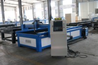 Configuration standard : Torche plasma simple pour machine de découpe plasma de table