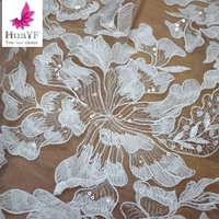 Nouvelle fleur blanche brodée mariage perles de mariée paillettes robes glamour HY1011-2