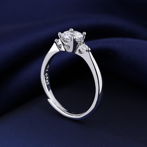 Bague tendance style coréen, motif soleil, lune et étoiles, style TikTok, pour femme, micro-incrustation de zircon, bouche mobile, réglable, vente en gros - Product Image 2