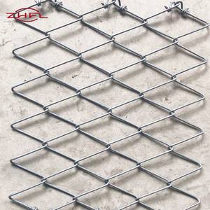 Malla de Alambre de Acero Tratado Térmicamente de 2m*15m por Rollo, Recubierta de Polvo e Impermeable para Cercas, Enrejados y Puertas - Product Image 5