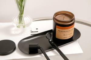 Velas Aromáticas de Lujo al por Mayor con Etiqueta Privada, Hechas a Mano, de Cera de Soja Orgánica en Vaso de Ámbar, con Tapa, Forma de Pilar, para Diwali y Festividades - Product Image 6