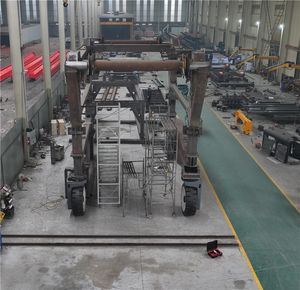 Grúas Pórtico Montadas sobre Neumáticos Aptas para Operaciones de Alta Intensidad en Terrenos Irregulares y Caminos Fangosos. - Product Image 4