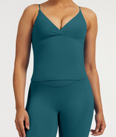 Ensemble 2 pièces de yoga sans couture : débardeur de sport moulant et très élastique, et short de sport taille haute personnalisé pour le cyclisme et la course à pied