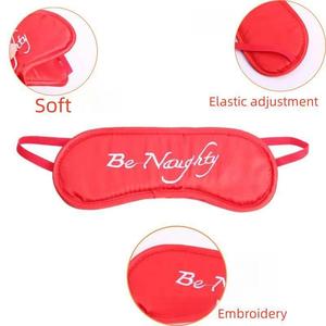 Kit de Bondage Negro, Rojo y Rosa, Juego de 4 Piezas, Esposas, <span class=keywords><strong>Dados</strong></span> Sexuales, Pluma para Azotes, Antifaz, Parche para Ojos, Juguetes Sexuales Exóticos para Amantes - Product Image 4