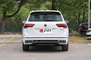 <span class=keywords><strong>Volkswagen</strong></span> <span class=keywords><strong>Tiguan</strong></span> L SUV 380TSI 4MOTION R-Line Edizione Premium 7 Posti Benzina 2023 - Product Image 5