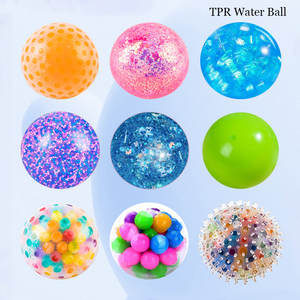 Balle anti-stress légère en TPR colorée au design personnalisé - Jouet sensoriel pour soulager le stress des mains, idéal pour le bureau, pour les enfants de 5 à 7 ans, couleurs personnalisables - Product Image 3