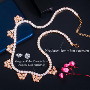 Shiny Iced Out Wit Goud Kleur Zirconia Crystal Leuke Vlinder Charme Ketting Kraag Voor Vrouwen Sieraden Accessoires - Product Image 6