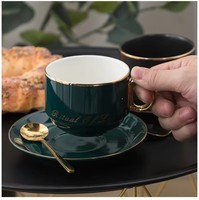 Tasse à café en céramique A5L, style européen minimaliste, ensemble de thé de l'après-midi de luxe, tasse à café légèrement luxueuse en porcelaine