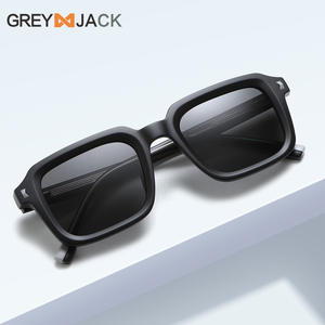 Gafas de sol Greyjack TR90 con montura cuadrada negra UV400 polarizadas unisex K055 - Product Image 4