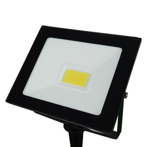 Lámpara Solar LED COB Súper Brillante, Aluminio Fundido, IP65 Impermeable, 8-10h, Sensor de Movimiento, Dos Etapas, Cable de 3m, Negro, 3500K Cálido - Product Image 4
