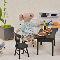 Ensemble de meubles de salle à manger rétro européens miniatures pour maison de poupée – Scènes de repas charmantes pour poupées