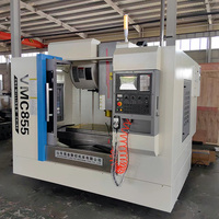 Machine-outil VMC VMC855 axe X/Y/Z 800/500/500mm taille de table de travail 1000*550 fraiseuse CNC centre de fraisage vertical à vendre