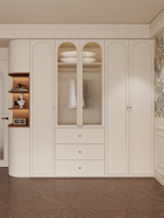 Armoires XINGRUO, meubles de chambre à coucher, armoire, placard, armoire en laiton avec portes cintrées et étagères LED pour la maison