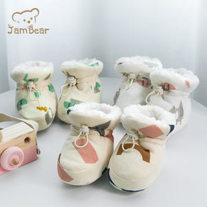 <span class=keywords><strong>Bottes</strong></span> d'hiver personnalisées à semelle souple pour nouveau-nés, <span class=keywords><strong>bottes</strong></span> d'hiver épaisses et confortables pour bébés, <span class=keywords><strong>bottes</strong></span> organiques pour bébés - Product Image 2