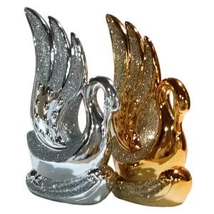 Regali eleganti di nozze decorazioni per la casa di lusso scultura a forma di diamante artificiale statue d'oca d'argento figurine di cigno in resina d'oro