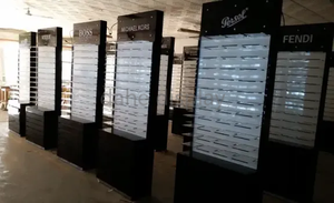 Exhibidor de Gafas de Lujo Personalizado, con Cerradura, Tipo <span class=keywords><strong>Torre</strong></span>, con Luz LED, Mueble para Óptica, Exhibidor de Lentes de Sol - Product Image 2