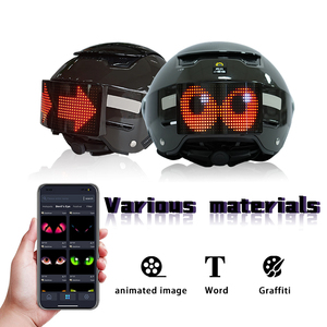 Casque de moto/vélo intelligent avec écran LED, affichage de texte, GIF, animation, clignotants et feux de freinage - Product Image 2
