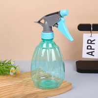 Grosir semprotan tangan tekanan kecil Pot penyiraman rambut dua Yuan berkebun terbuat dari plastik