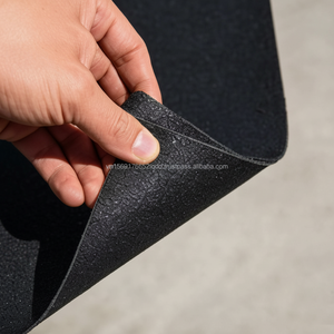 Papier feutre multi-usages Rouleau imperméable Membrane bitumineuse pour la construction et la réparation - Product Image 1