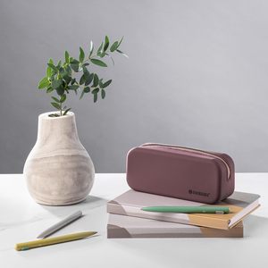 Étui à crayons en silicone souple avec fermeture éclair (raisin) - Taille moyenne pour les écoles et les bureaux - Product Image 4