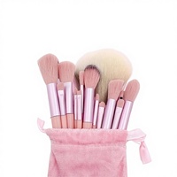 Ensemble de 13 pinceaux de maquillage portables en gros, fibres synthétiques, manche en plastique, pinceaux portables pour fard à joues et fard à paupières