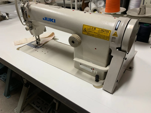 <span class=keywords><strong>Machine</strong></span> <span class=keywords><strong>à</strong></span> <span class=keywords><strong>coudre</strong></span> industrielle Jukis MP-200N <span class=keywords><strong>à</strong></span> couverture rigide de haute qualité d'<span class=keywords><strong>occasion</strong></span> en stock - Product Image 3