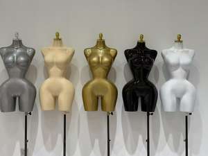 Женское свадебное платье из пластика - Product Image 5