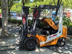 รถยกดีเซล FD30 TCM 3ตันจากญี่ปุ่นใช้สำหรับฟาร์มที่มีส่วนประกอบหลัก - Product Image 4