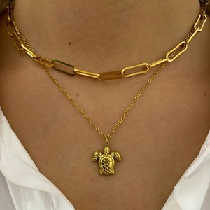 Collana impilabile placcata in oro con ciondolo con ciondolo a forma di tartaruga marina elegante regalo di gioielli a strati - Product Image 2