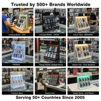 Vitrine de comptoir en acrylique éclairée par LED Apache Custom pour présentation de coques de téléphone et accessoires de vente au détail