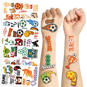 Tatuajes Temporales con Temática <span class=keywords><strong>de</strong></span> Fútbol que Brillan <span class=keywords><strong>en</strong></span> la Oscuridad para Fiestas, Pegatinas Faciales Perfectas para Bolsas <span class=keywords><strong>de</strong></span> Regalos o Celebraciones Deportivas - Product Image 1