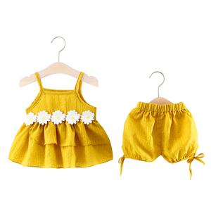 Huzhou moda verano crisantemo chicas atado falda ropa bebé precio al por mayor niño lindo conjunto de ropa de bebé niña - Product Image 1