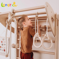 Échelle suédoise en bois pour enfants avec accessoires en corde - Aire de jeux intérieure et structure d'escalade